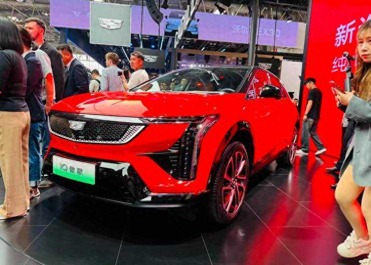 北京车展 | IQ傲歌上市 售价23.97万起 配备33英寸双联屏 续航600km