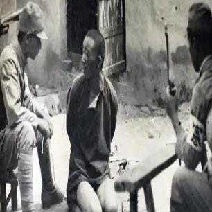 瘸腿妻子被日军割胸而死,男人拿出祖传大刀,砍下日军脑袋祭祖 瘸腿妻子被日军割胸而死,男人拿出祖传大刀,砍下日军脑袋祭祖