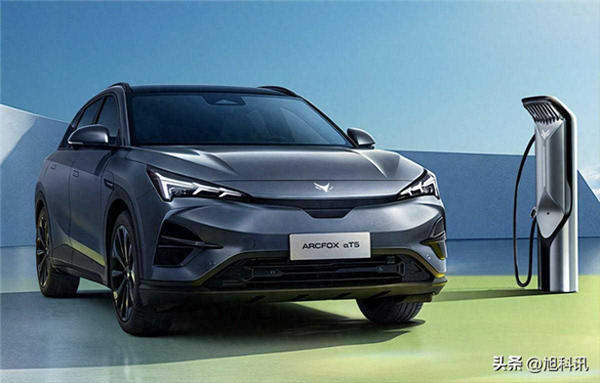 因广告中贬低特斯拉：极狐4S店被罚5万元