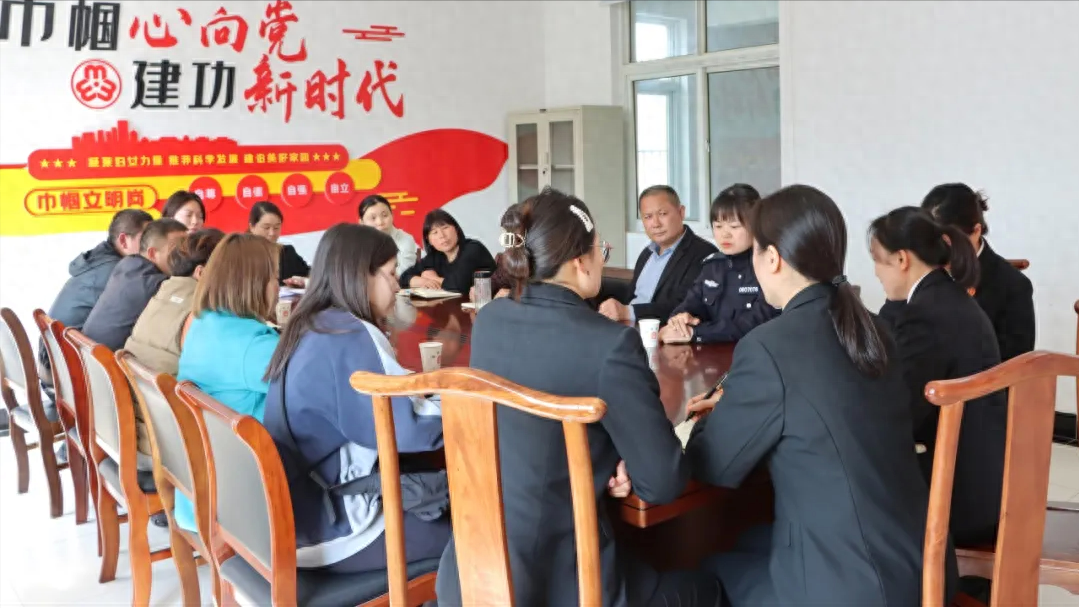 阜阳阜南：法院民庭携手妇联、调解员，共话多元解纷新路径