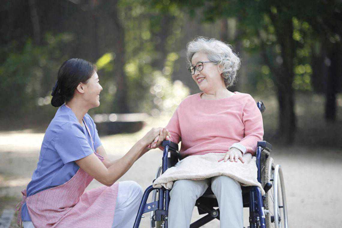 护工证怎么考？证书用途是什么？证书国家认可吗？