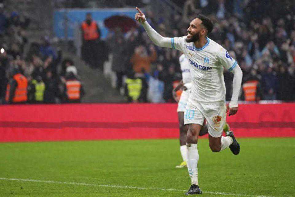 转动命运的齿轮，他们跃出低谷重启生涯