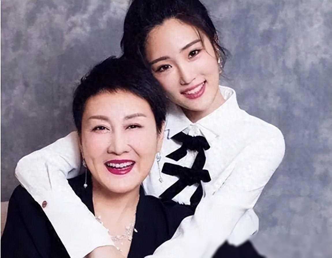 这些明星竟是母女？盘点那些让人难以置信的明星母女档
