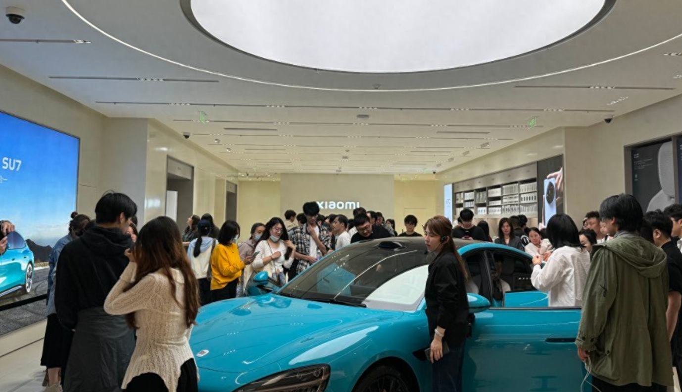 小米SU7大卖后李书福没着急，但吉利副总裁杨学良急了