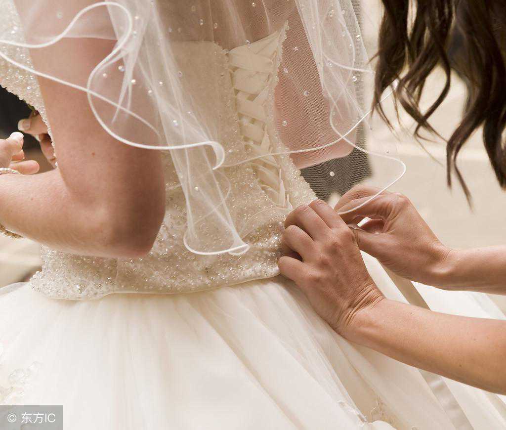 婚纱品牌进入高定时代,成都婚纱定制店进入2.0时代 婚纱品牌进入高定时代,成都婚纱定制店进入2.0时代