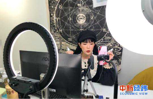 直播“大闹“双11 直播带货为谁而生？