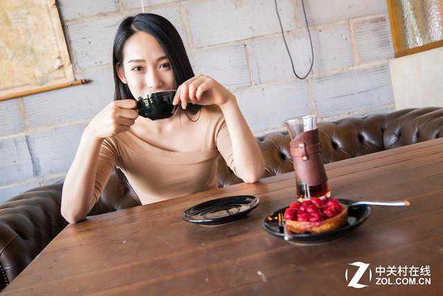 带来出色虚化 人像摄影师试用EOS 3000D