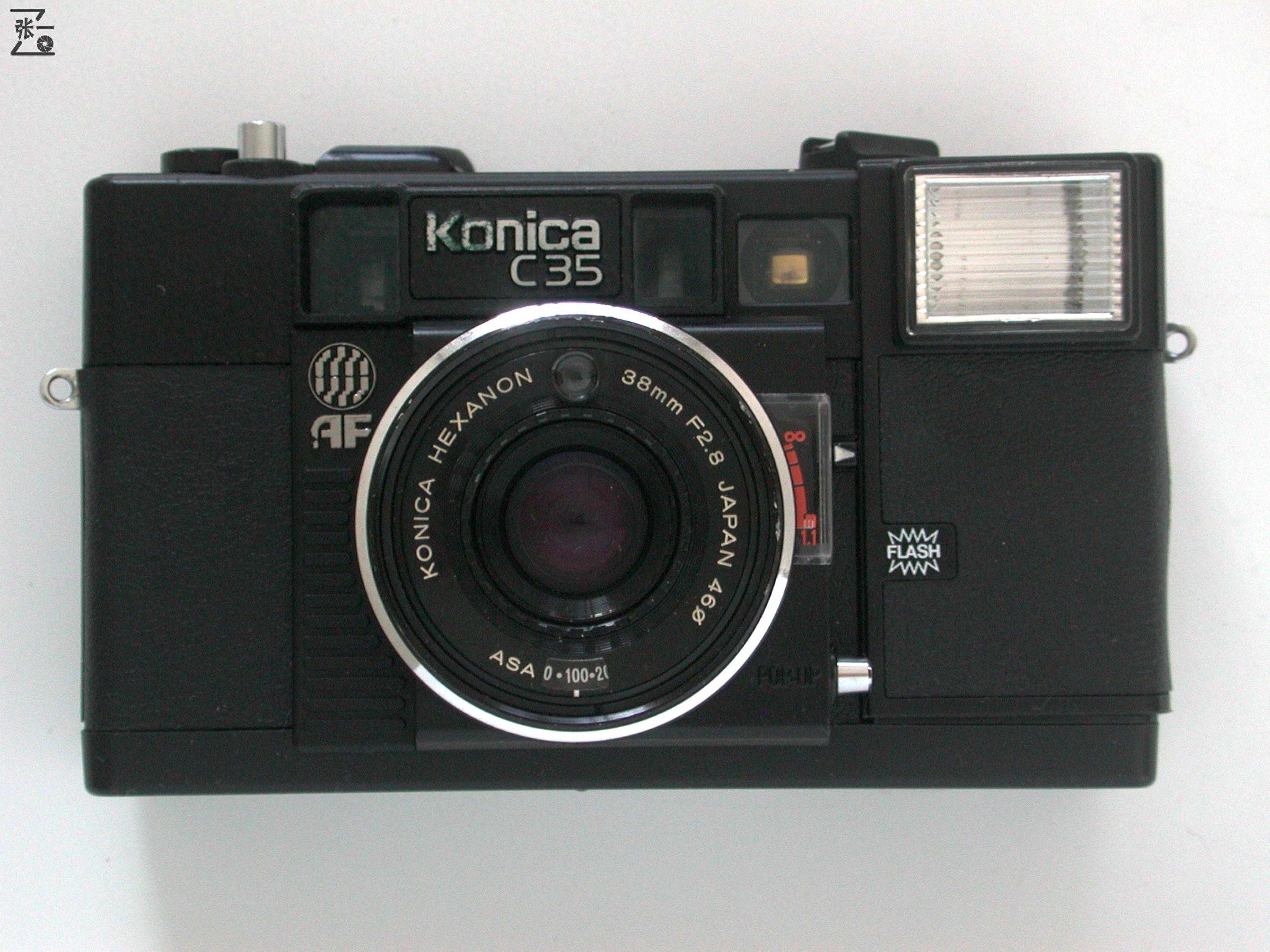 相机史上的里程碑：日本Konica C35AF，世界第一款自动对焦照相机