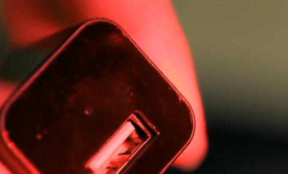 酒店称八成都有针孔摄像头 简单两招教你快速找到它