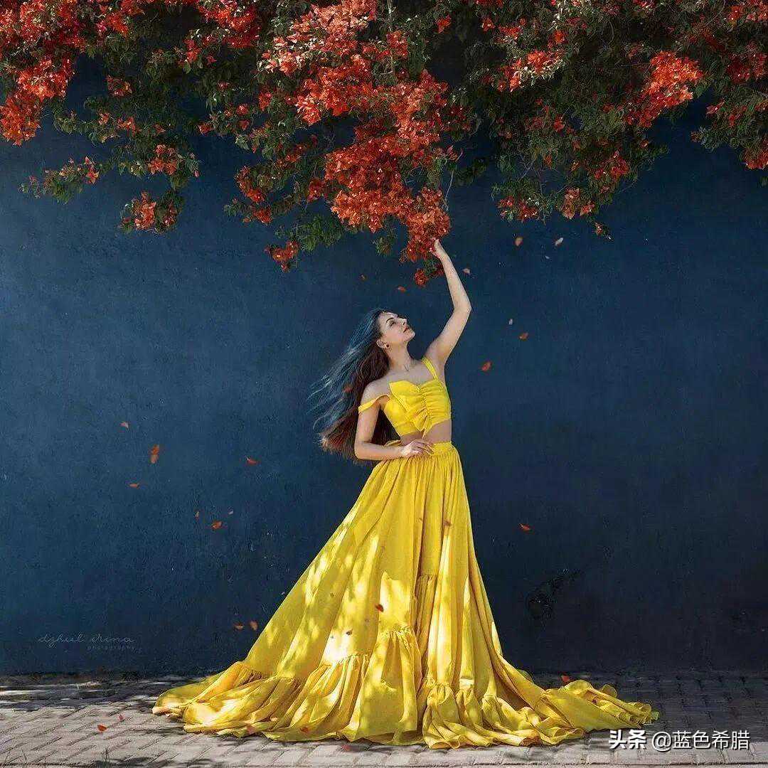 美女摄影师拍摄的写真，浪漫和超现实主义结合，我从中收获很多