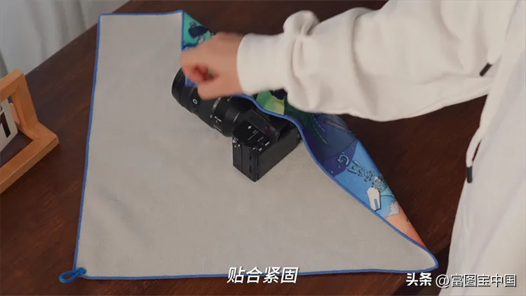 新品发布 | 不用特意背相机包出门了，用「魔毯」裹一下就行