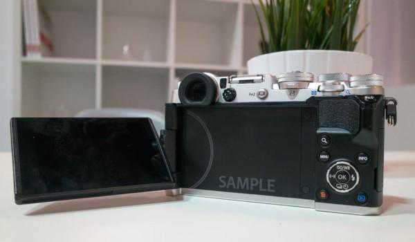 外媒奥林巴斯PEN-F无反相机上手简评：美好不单单是复古情怀