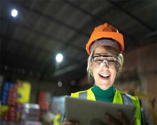 “特种兵式”打卡济南,有游客一天逛10个景点:出片!济南就像大型影棚 “特种兵式”打卡济南,有游客一天逛10个景点:出片!济南就像大型影棚