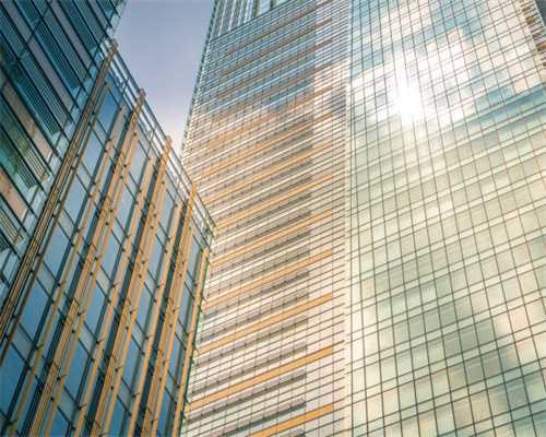 医学生夫妻摆摊炸油条整整三年：拒绝“炒作”标签