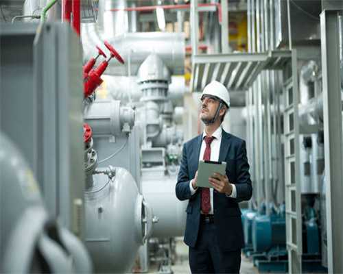 单反镜头清洁要怎么做，用什么工具好一点。（单反相机镜头清洁）