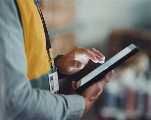 SIGMA 适马 APO 70-200mm F2.8 OS 小黑五镜头