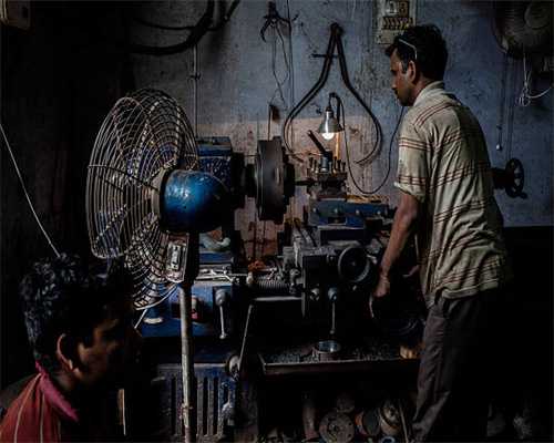 GVM好物测评 | 色温、光感、噪音……SD80D手持聚光灯光线质感测试