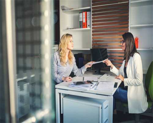 巴黎，巴黎——Martin Parr摄影个展《Grand Paris》